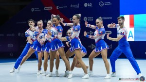 f sen ad 1 ita alighieri nicole ciurlanti arianna colnago andrea frigeni giorgia marras elisa patteri marcello pettinari alice rexhepi lucrezia sfe06126 copia simone ferraro ph